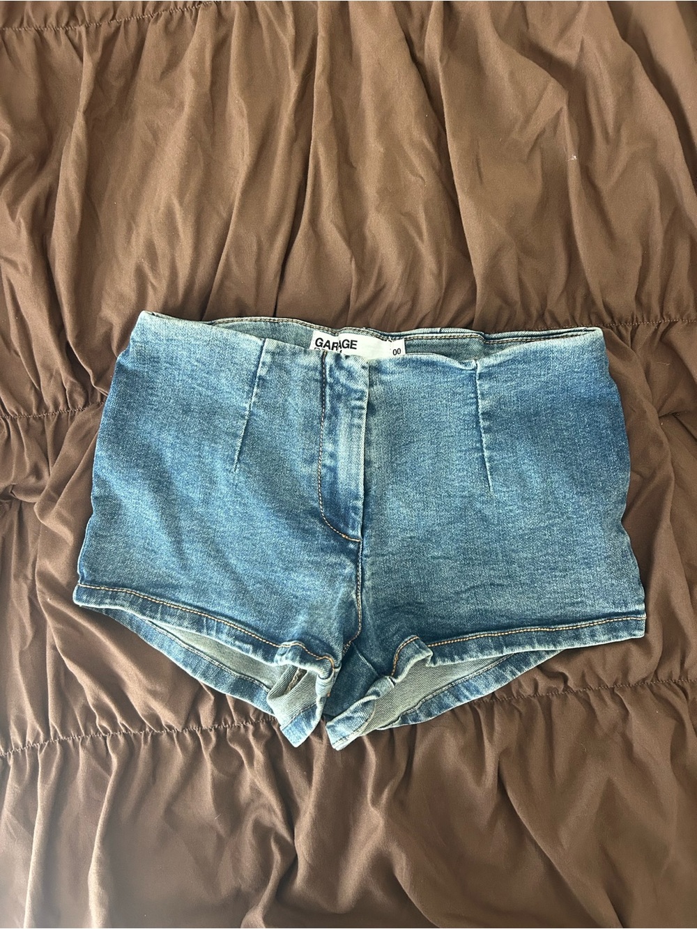 Garage Denim Shorts in Blue Wash